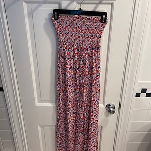 Colorful strapless maxi dress